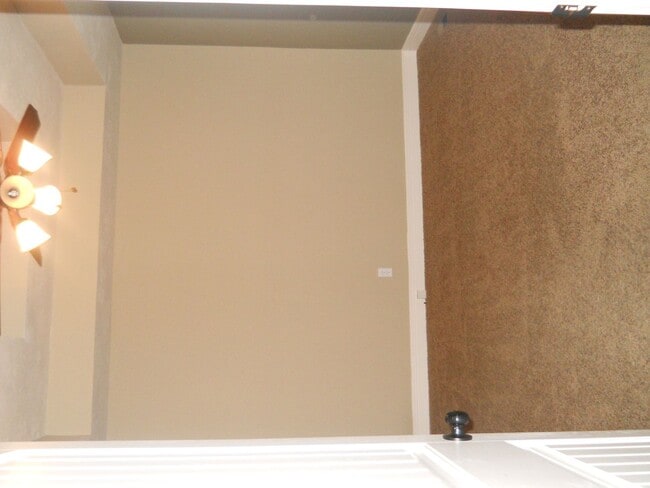 Foto del edificio - Beautiful 4 bedroom house in Battlefield!