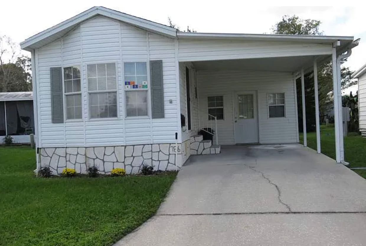 Cozy 1 bedroom in 55+ Resort Style Community - Cozy 1 bedroom in 55+ Resort Style Community