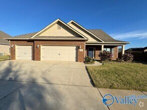 Building Photo - 615 Willow Shoals Dr SW