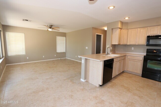 Foto del edificio - 1167 West Swan Drive