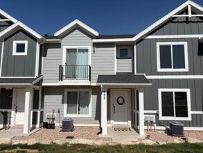 Building Photo - 652 N Canvasback Dr
