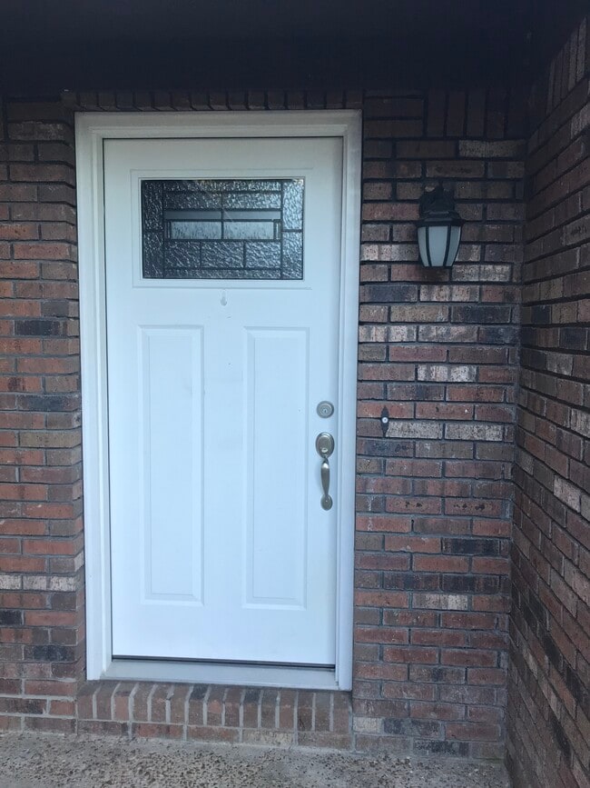 Foto del edificio - 502 Woodland Dr