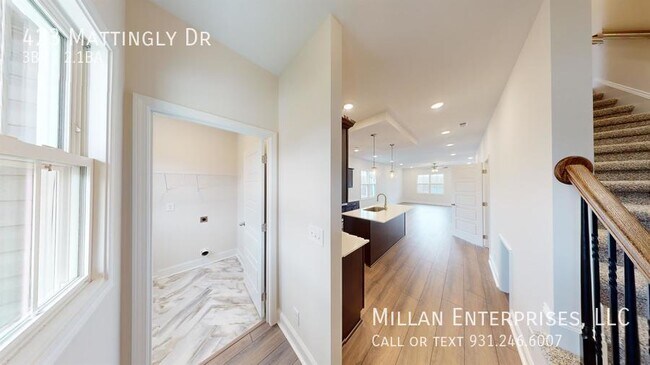 Building Photo - 423 Mattingly Dr