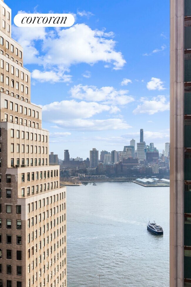Building Photo - 101 Wall St