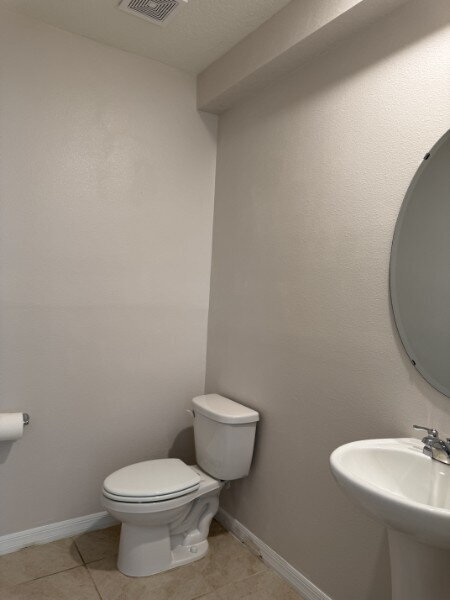 Foto del edificio - Large 4 Bedroom/2.5 Bathroom Home in Thompson Grove