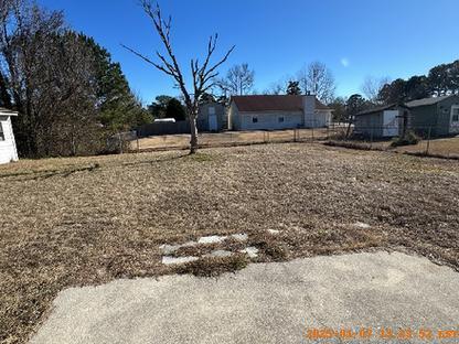 Building Photo - Spacious 3 Bedroom Home-122 Horse Shoe Bend