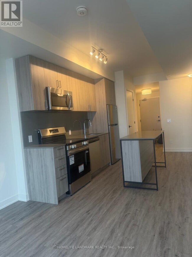 Building Photo - 8020 Derry Rd