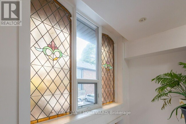 Photo du bâtiment - 21 Swanwick Ave