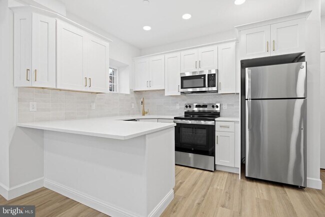 Foto del edificio - 21 W Front St