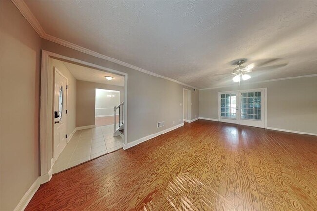 Foto del edificio - 2831 Olde Post Rd SE