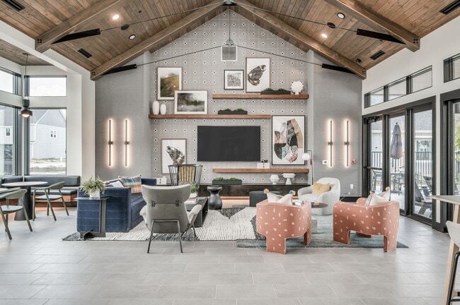 Building Photo - Wingspan At Bridgeland