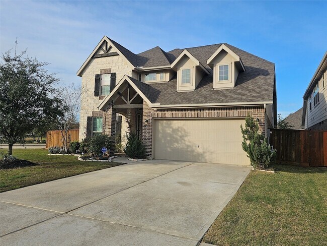 Building Photo - 24258 Via Vitani Dr