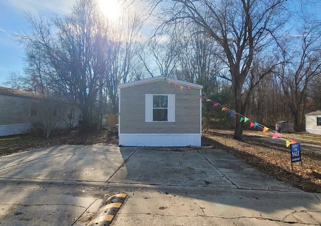 Foto del edificio - 87 Deerwood Park