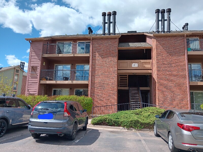 Foto principal - 4899 S Dudley St