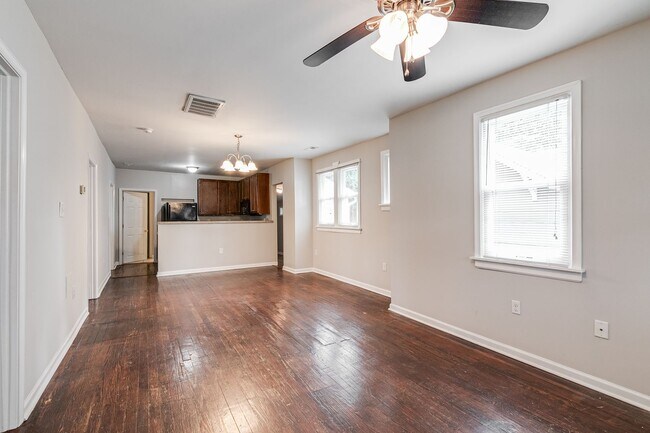Foto del edificio - Stunning 3-Bedroom in Fulton Hill - 15-Min...