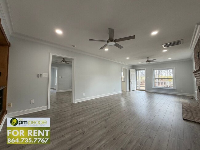 Building Photo - 134 Bennetts Bridge Rd