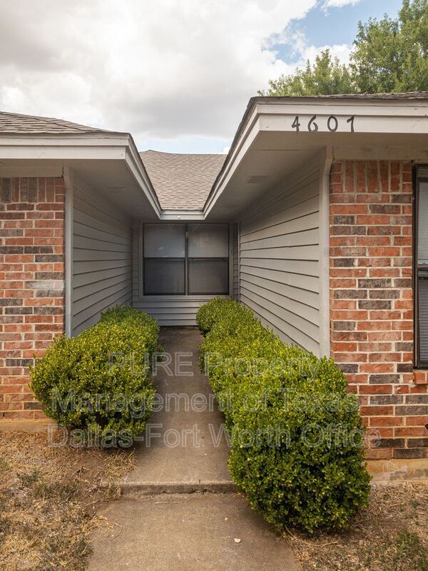 Foto del edificio - 4607 Menzer Rd