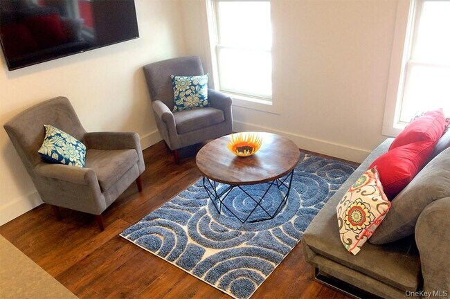 Foto del edificio - 67 Black Creek Rd