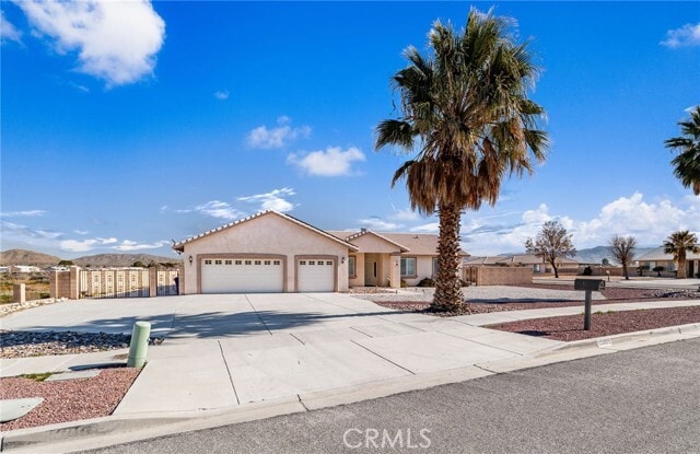 Building Photo - 15095 Douglas St