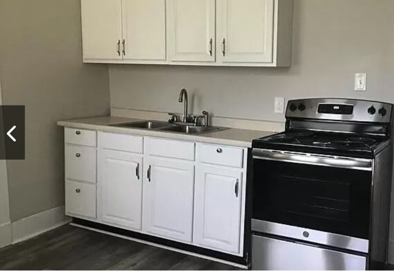 Foto principal - 445 Poplar St