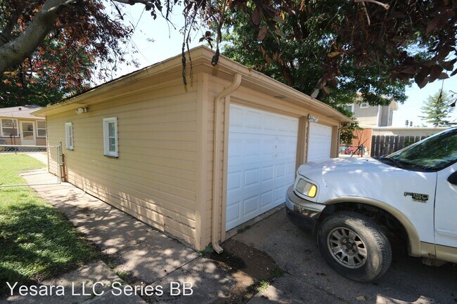 Building Photo - 2 br, 1 bath House - 904 S Starr Ave