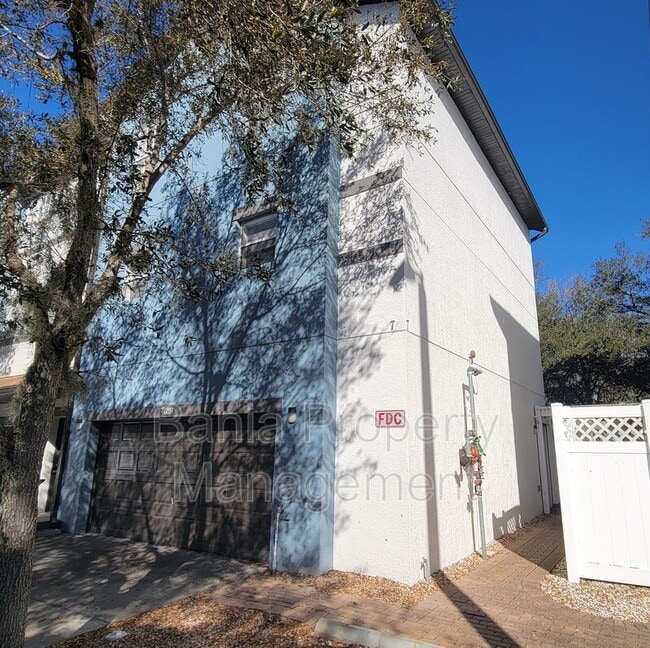 Photo - 6054 Gibson Ave House