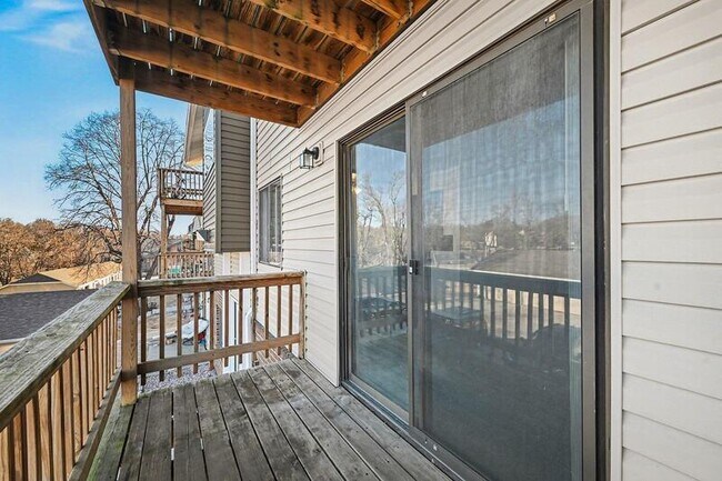 Foto del edificio - 11736 Arbor St