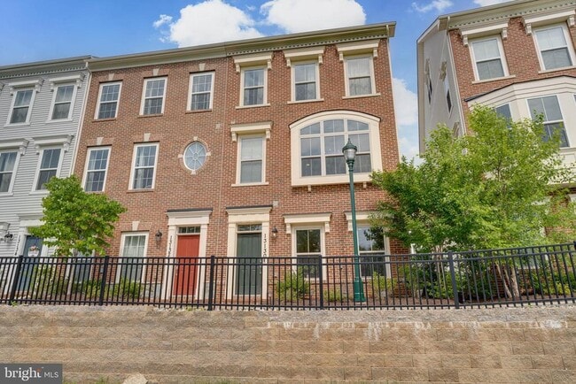 Building Photo - 13130 Hawkeye Alley