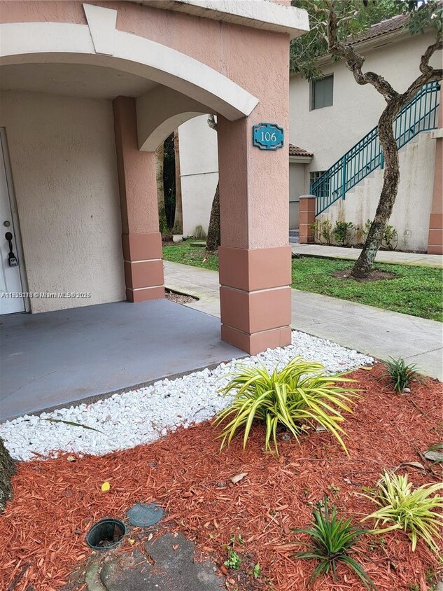 Foto principal - 1260 SE 31st Ct