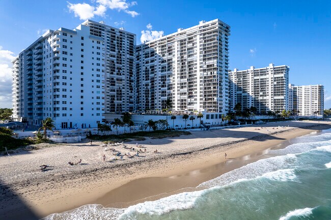 Building Photo - 4250 Galt Ocean Dr