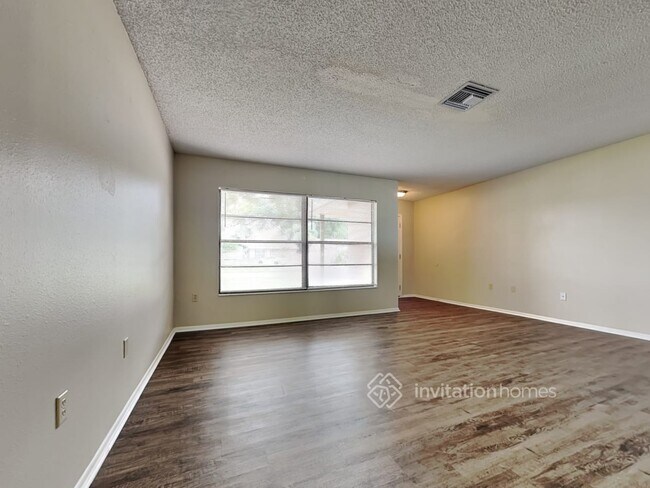 Building Photo - 15545 Timberline Dr