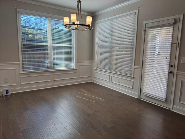 Foto del edificio - 5750 Rocky Falls Rd