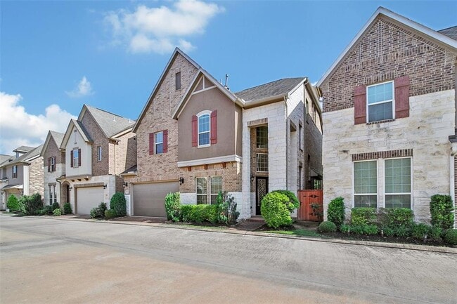 Foto del edificio - 18323 Parkview Point Dr