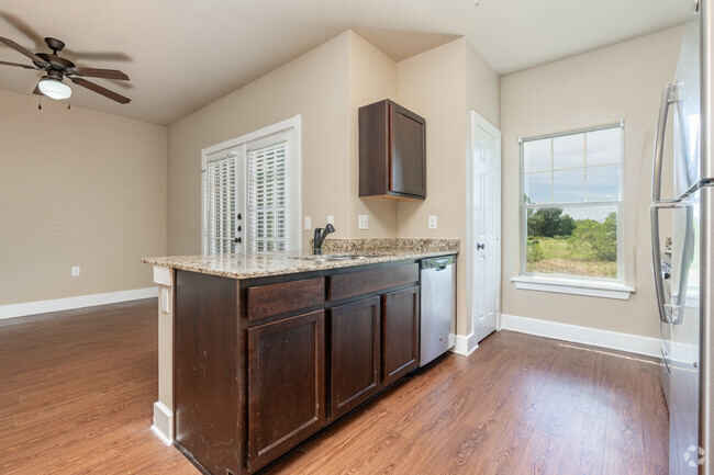 1BR, 1BA - 750SF - The Woodlands of Denton