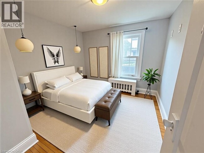 Photo du bâtiment - 117 Balsam Ave S