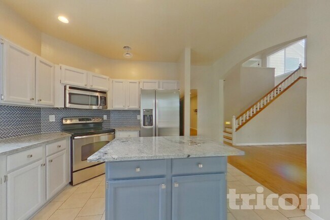 Foto del edificio - 16240 Quarry Hill Dr