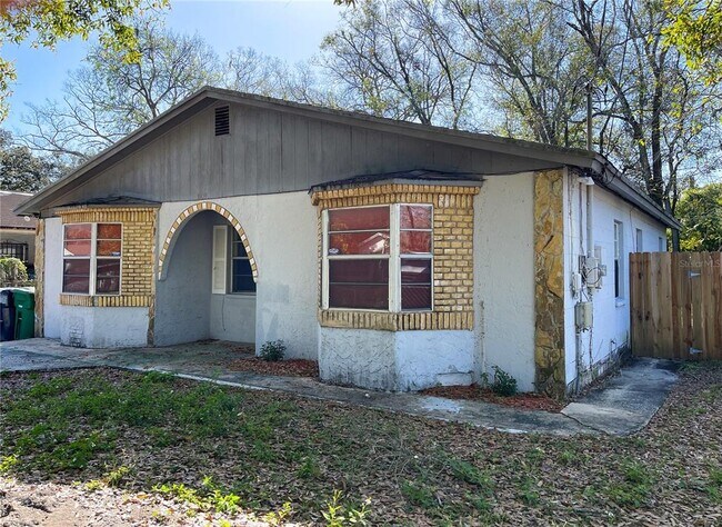 Building Photo - 3109 E Ida St