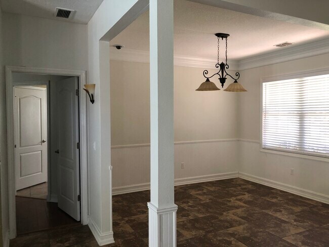 Formal Dining - 3065 Adiron Way