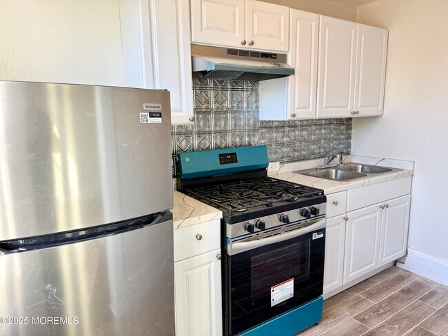 Foto del edificio - 1107 Grand Ave