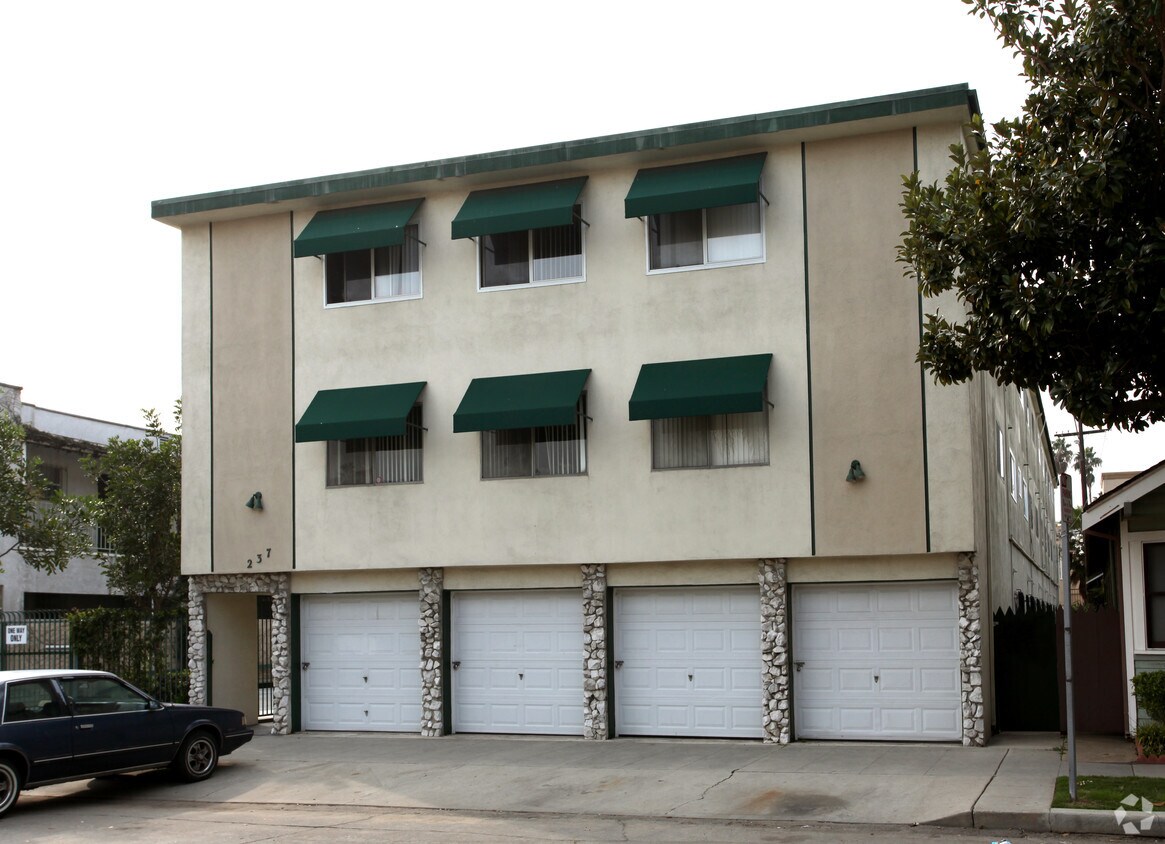 Building Photo - 237 Lime Ave