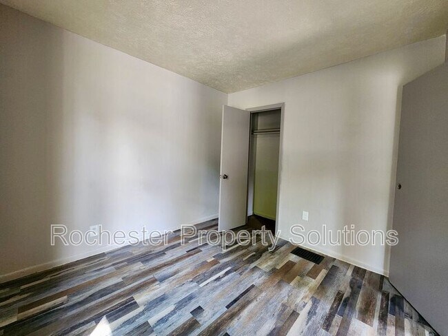 Building Photo - 359-361-361 Garson Ave