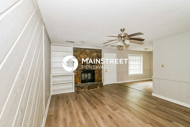 Foto del edificio - 3 Bedroom Pet-Friendly Home in Memphis, TN with Main Street Renewal