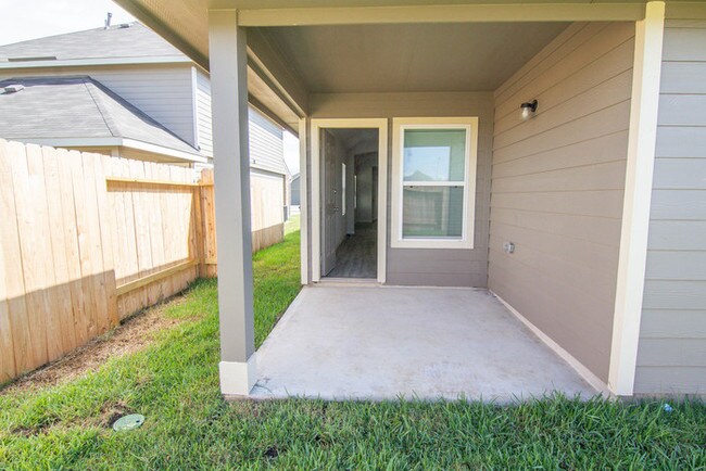 Building Photo - 24306 Treviso Gardens Dr