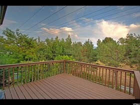 Building Photo - 12 E 500 S