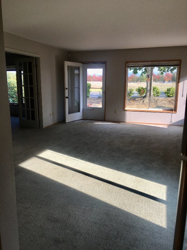 Building Photo - 1250 Northwind Cir
