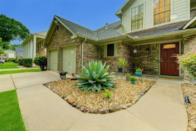 Foto del edificio - 3335 Oak Branch Ln