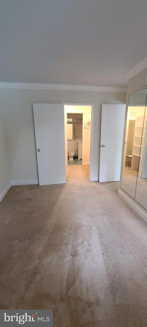 Foto del edificio - 4501 Arlington Blvd