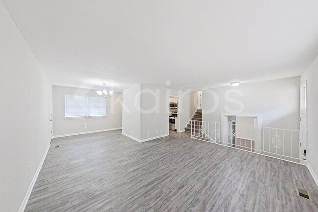 Foto del edificio - 6537 St Louis St