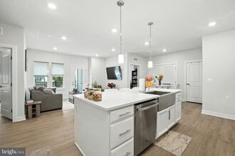 Building Photo - 12865 Mosaic Pk Wy