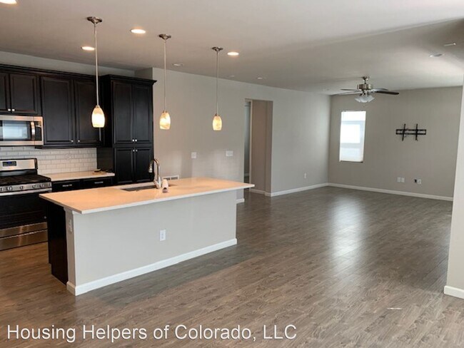 Building Photo - 3 br, 2.5 bath House - 15136 W 94th Avenue